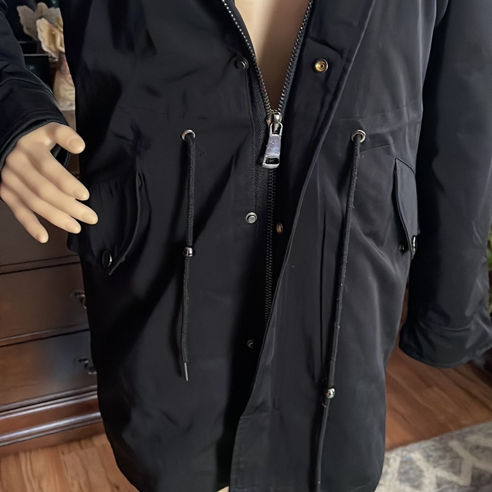 Coat - Picture 4 of 8